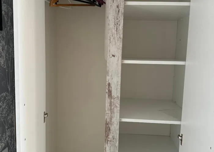 Iris Apartment