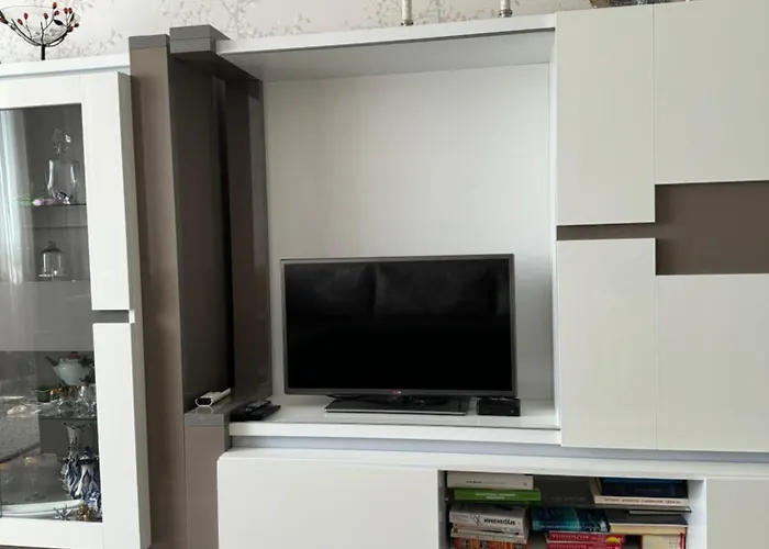 Iris Apartment
